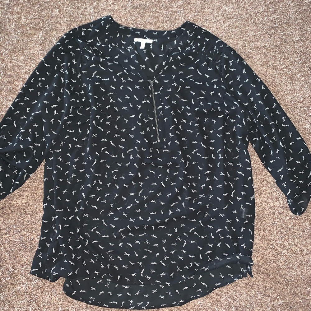 Quarter length zip blouse